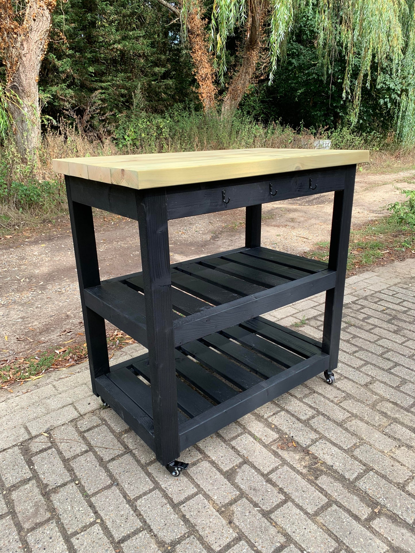 BBQ Table with Double Shelf