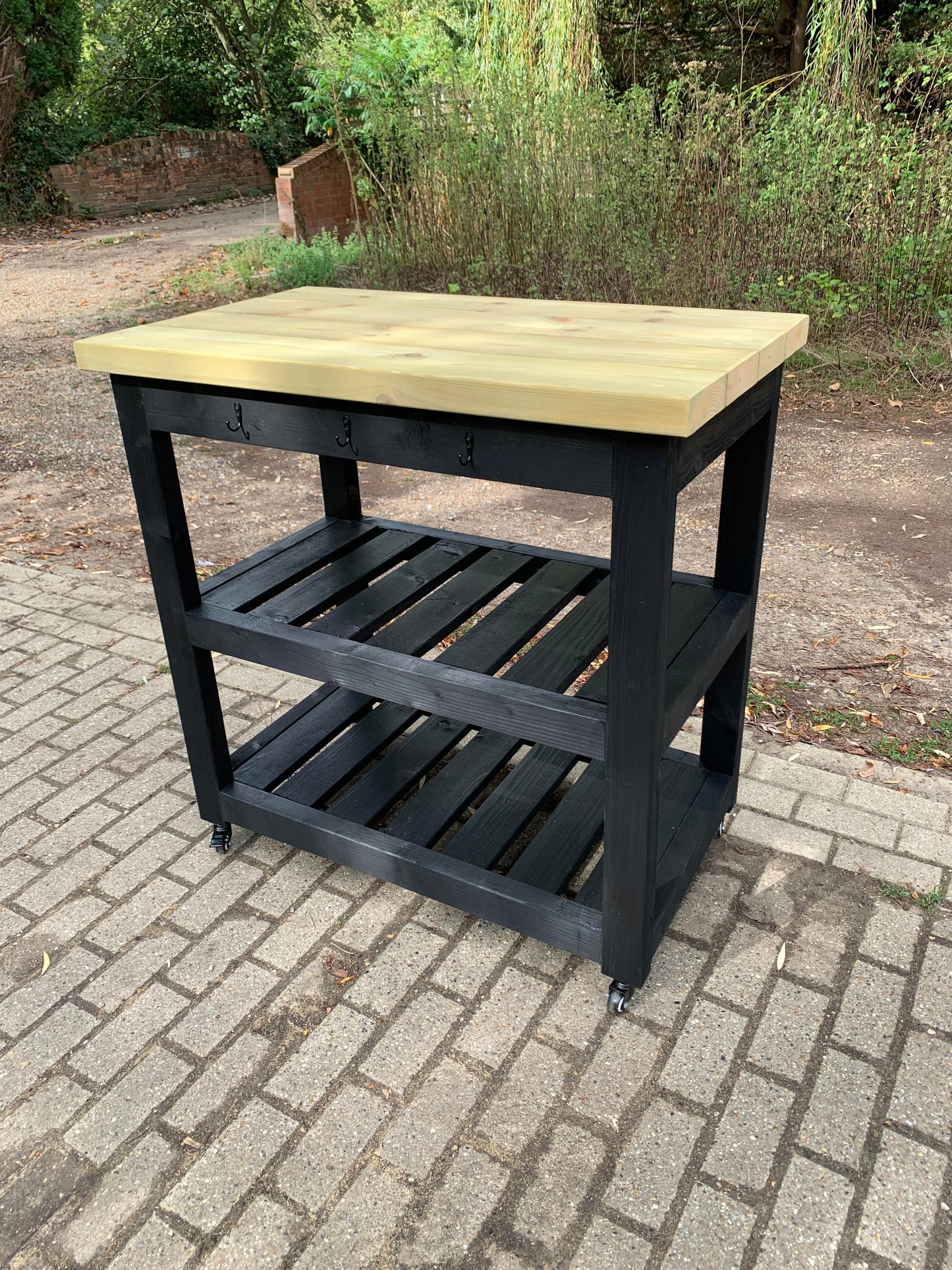 BBQ Table with Double Shelf