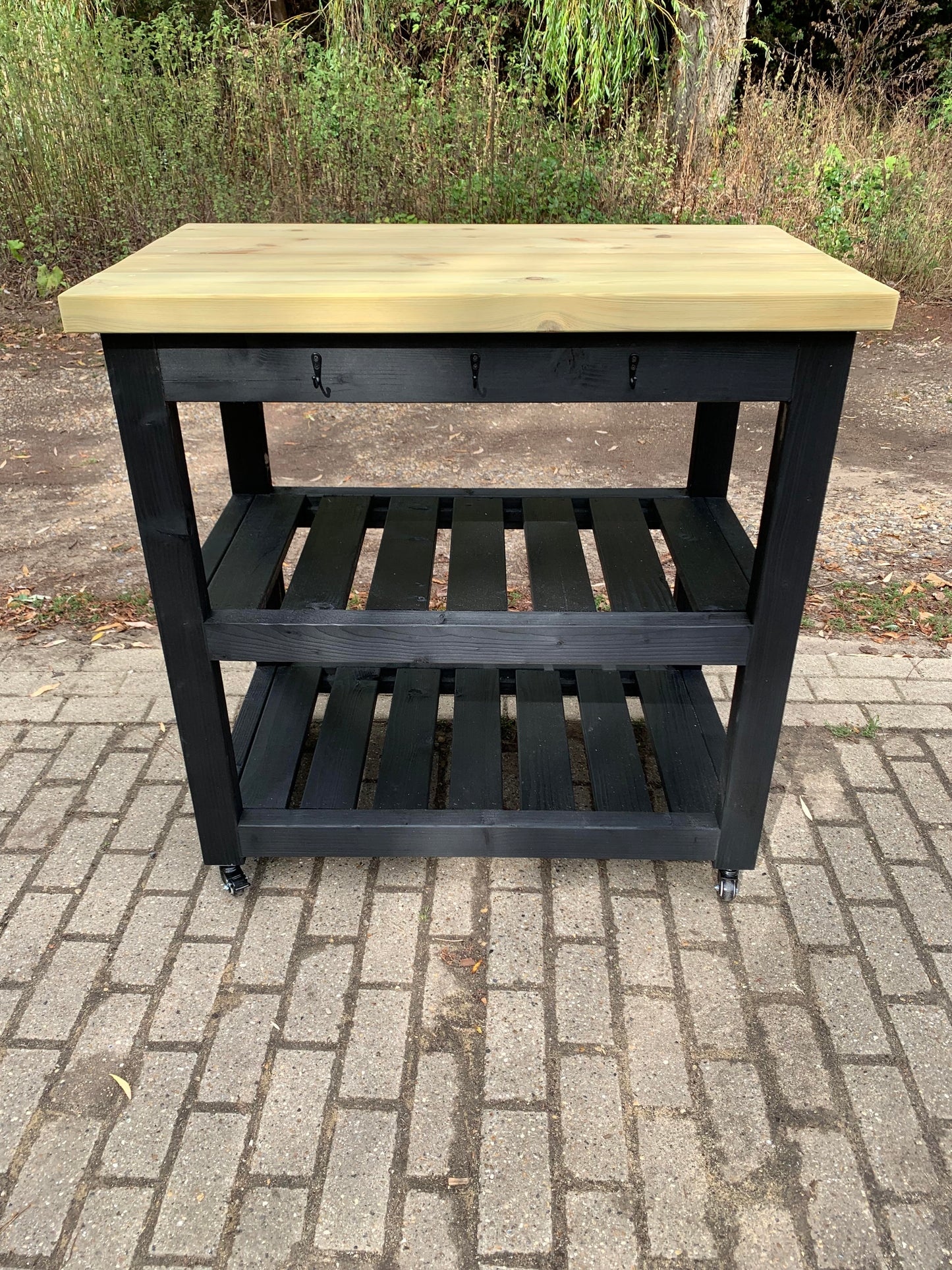 BBQ Table with Double Shelf